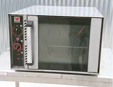 Εικόνα της Φούρνος αέρος ηλεκτρικός, για 4 ταψιά GN 1/1x4.5 ή 2 ταψιά GN 1/1x6.5 ή 4 λαμαρίνες 40x60 cm, North μεταχειρισμένος